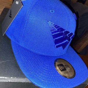 Paper Planes SnapBack